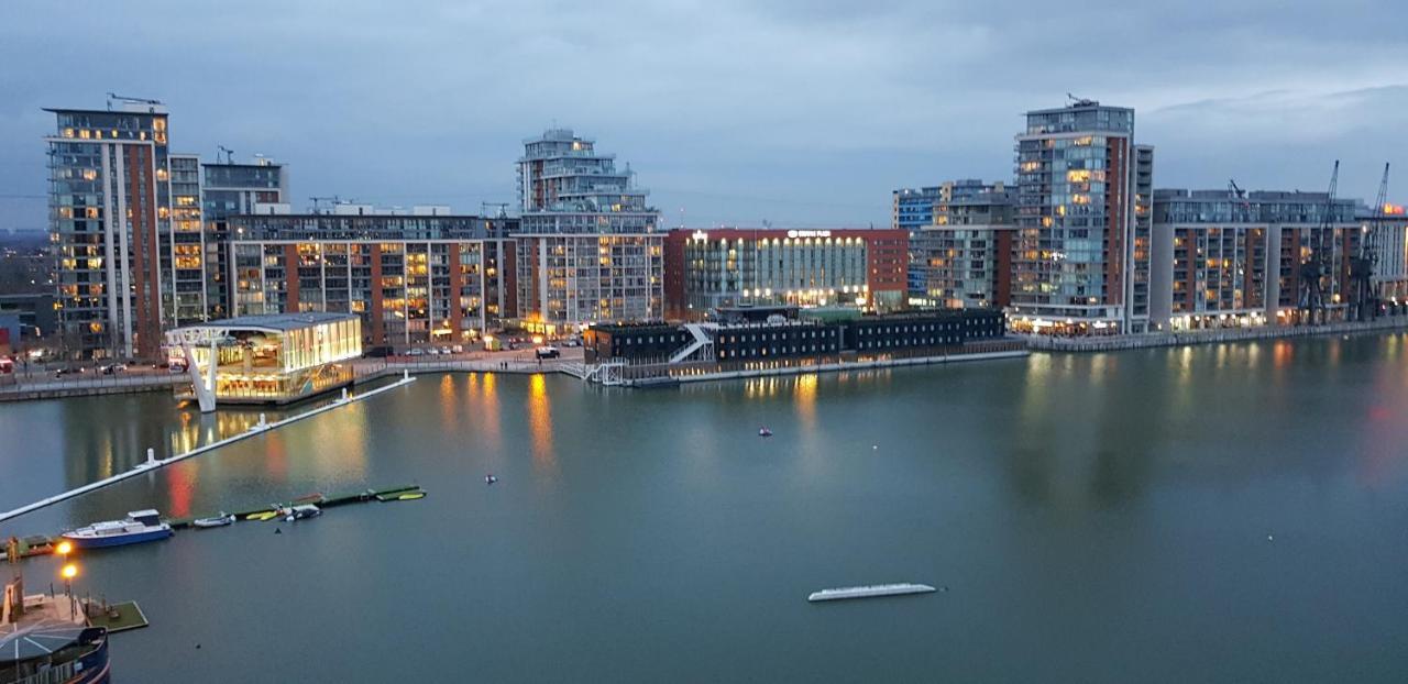 Premium Excel 3&2 Bedrooms Londen Buitenkant foto