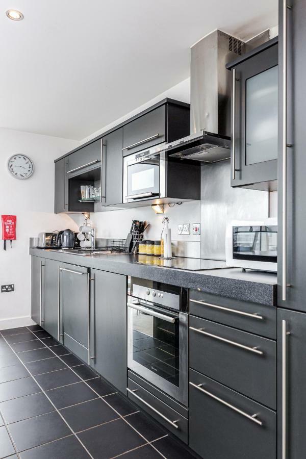 Premium Excel 3&2 Bedrooms Londen Buitenkant foto